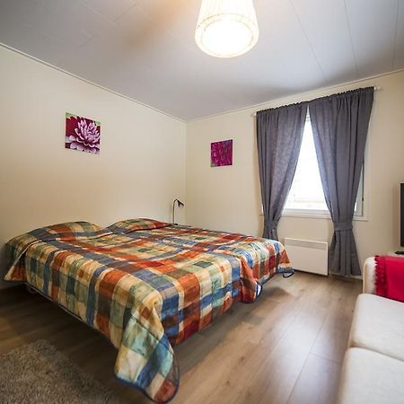 Kymppi Villa Rovaniemi Szoba fotó