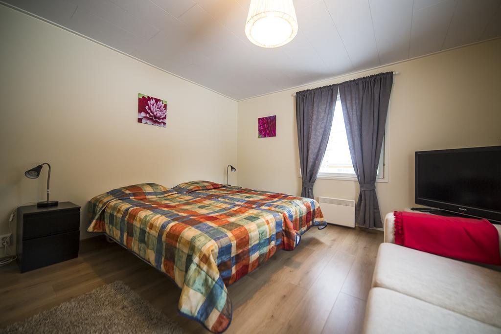 Kymppi Villa Rovaniemi Szoba fotó