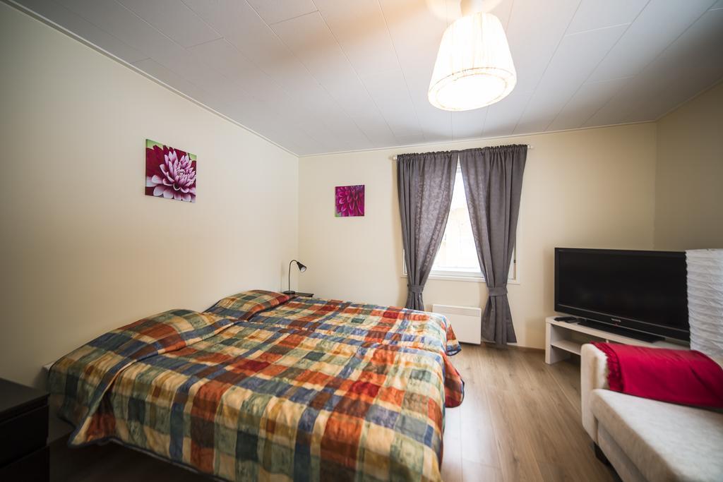 Kymppi Villa Rovaniemi Szoba fotó